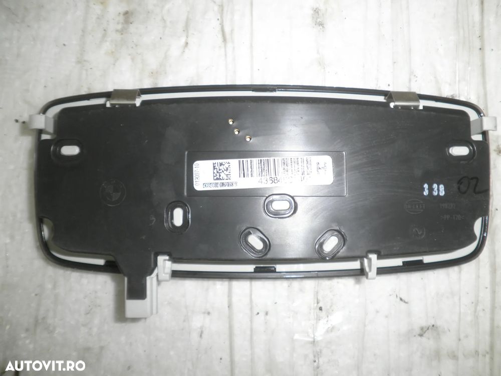 Plafoniera spate BMW Seria 5 G30 43684861401 - 2