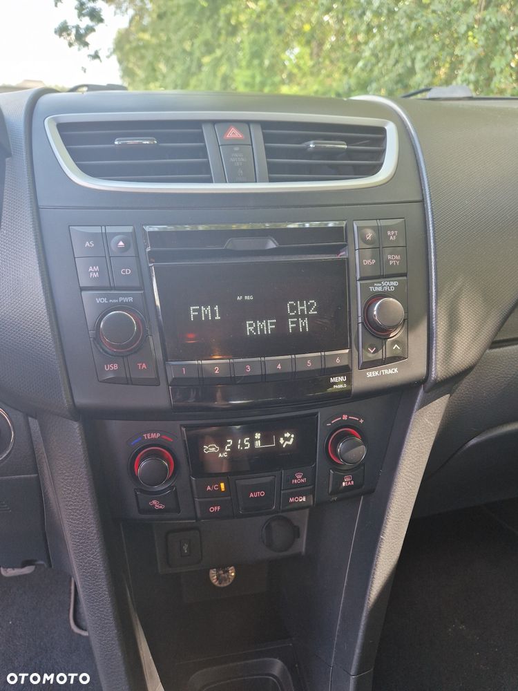 Suzuki Swift 1.2 Premium - 13
