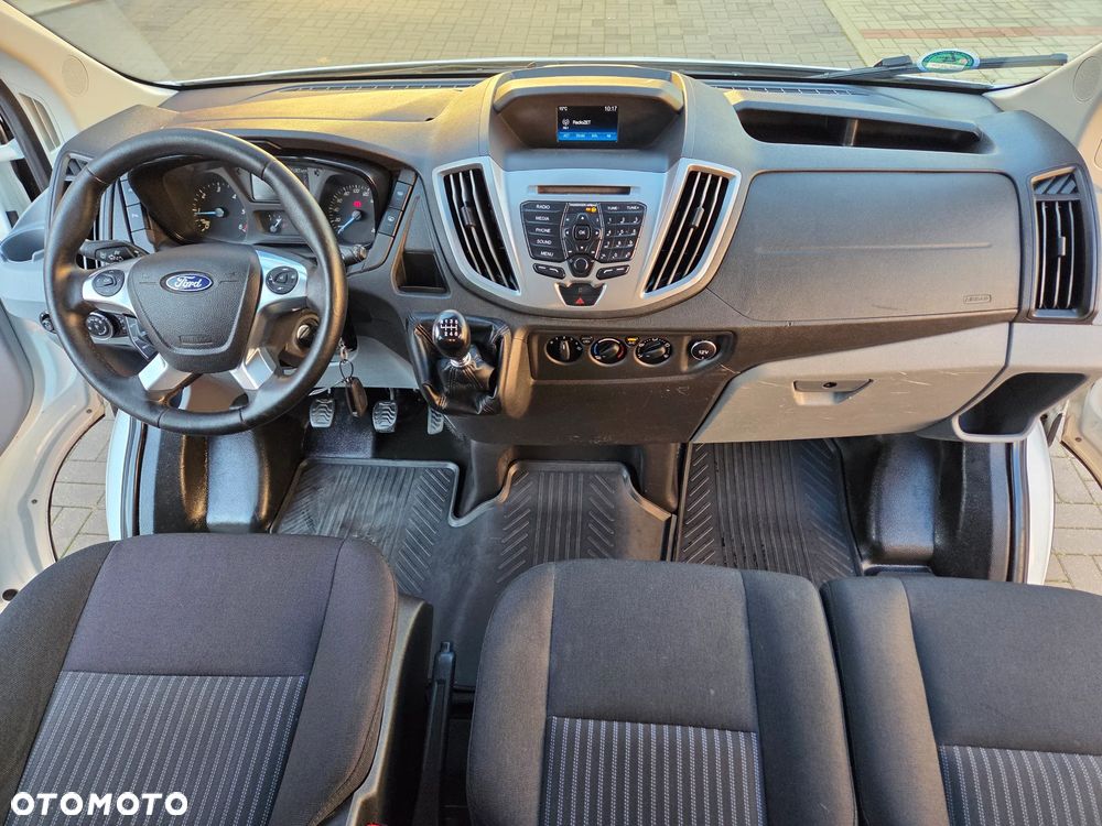 Ford Transit - 21