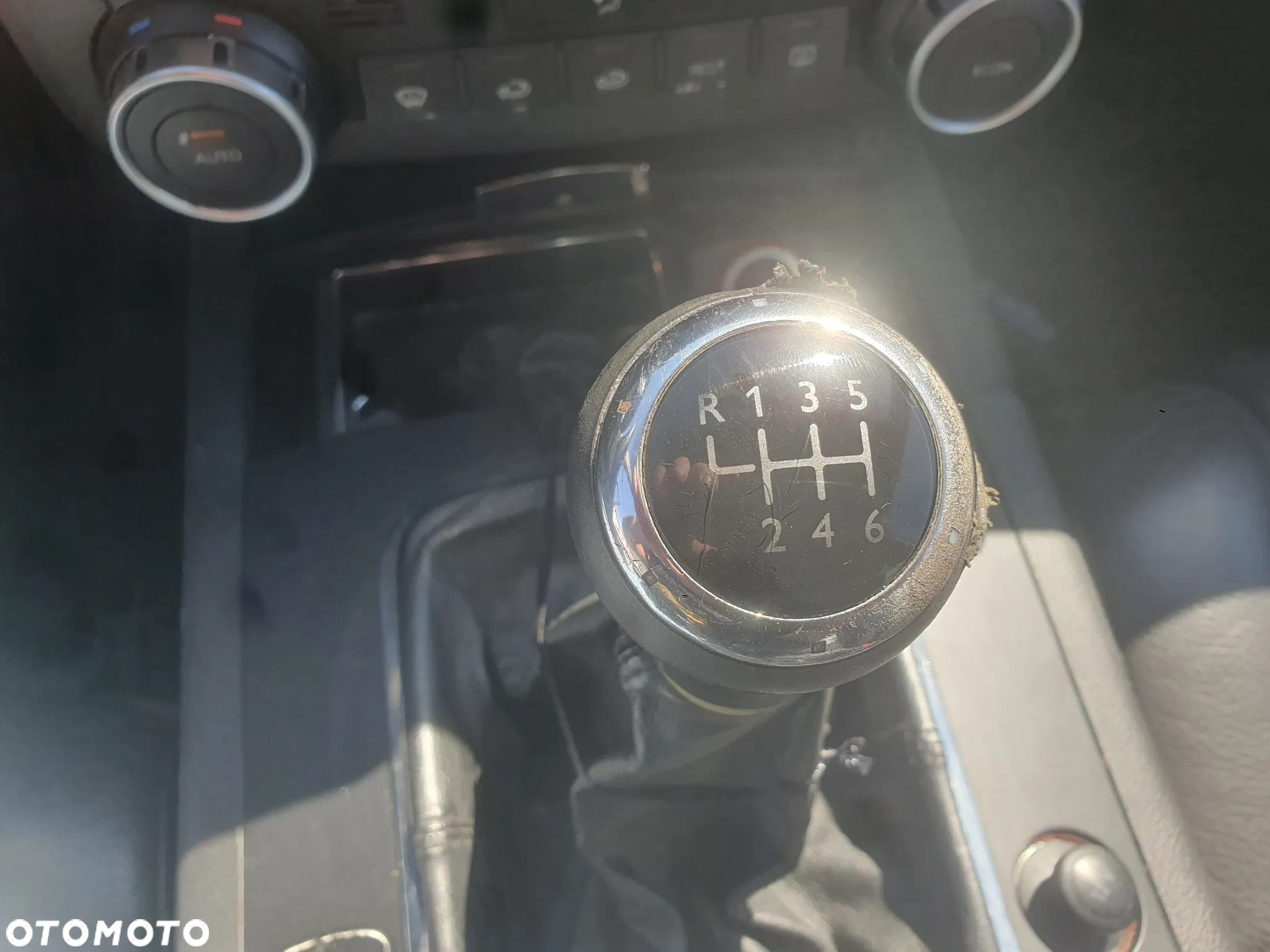 Volkswagen Touareg 3.2 V6 - 21