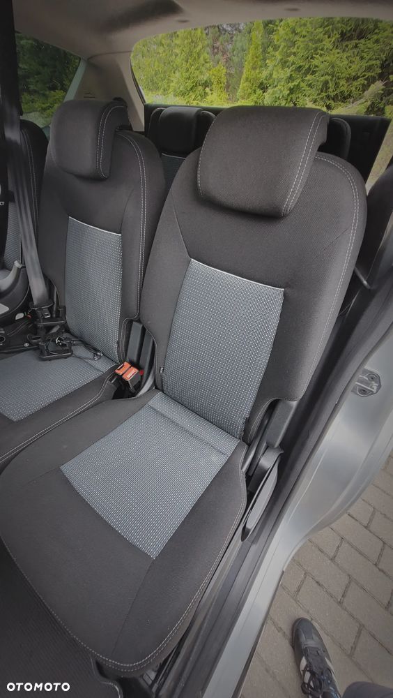 Ford S-Max 2.0 TDCi DPF Trend - 29