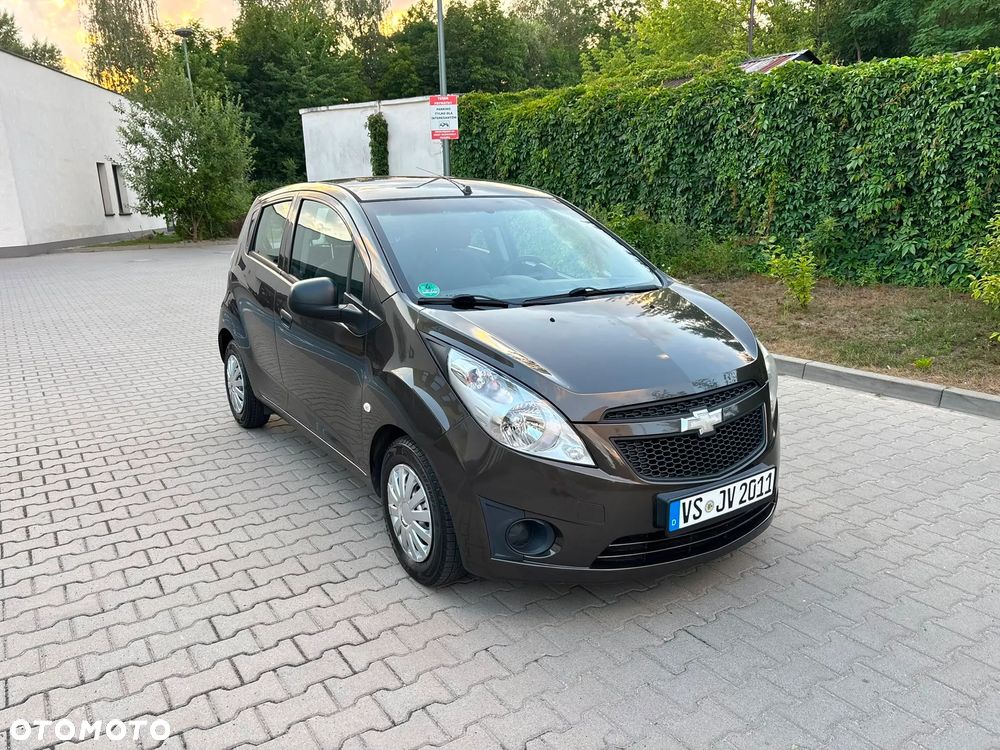 Chevrolet Spark - 10