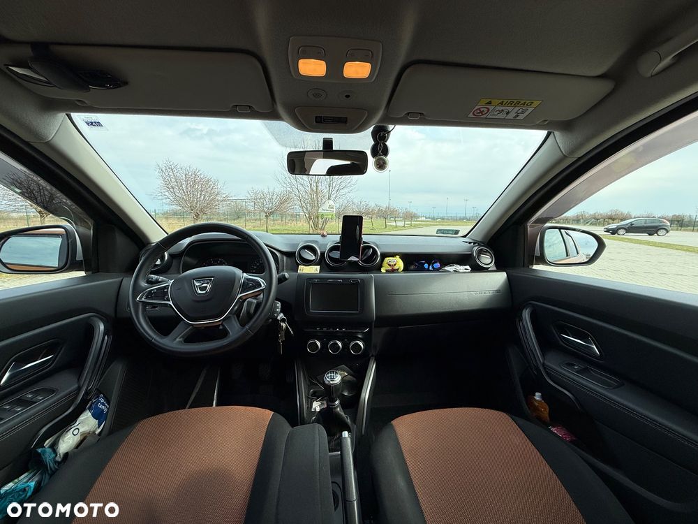 Dacia Duster 1.6 SCe Prestige - 9