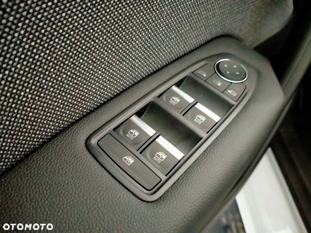 Renault Symbioz 1.8 E-Tech Full Hybrid 160 Techno - 17