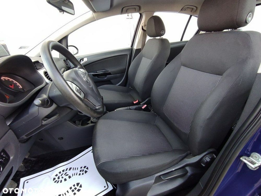 Opel Corsa - 9