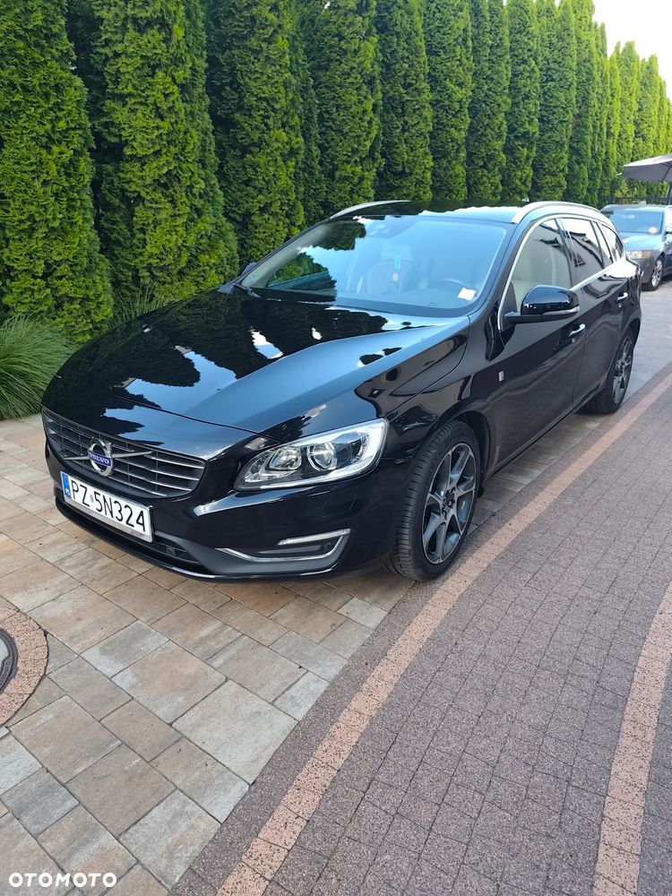 Volvo V60 D4 Drive-E Ocean Race - 1