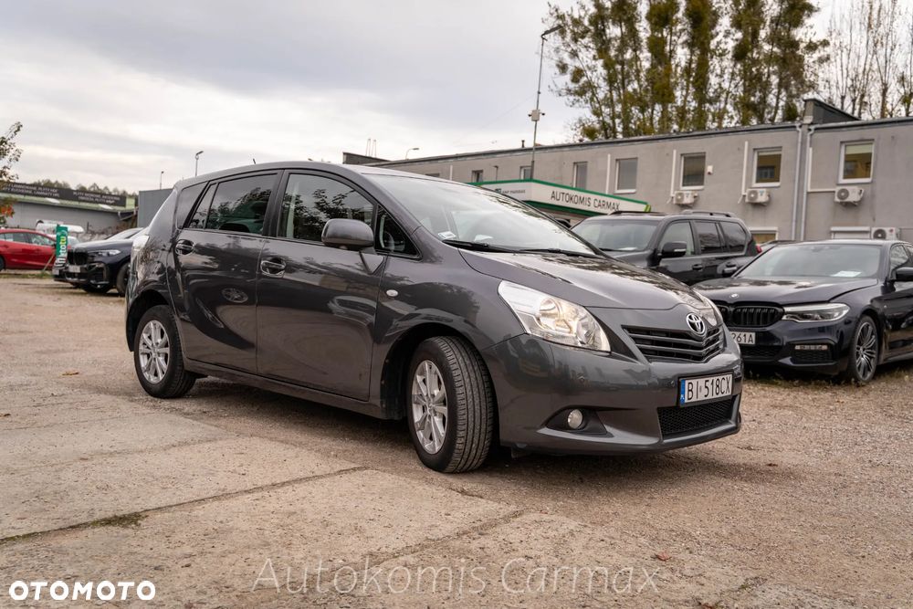 Toyota Verso 1.8 Sol - 4