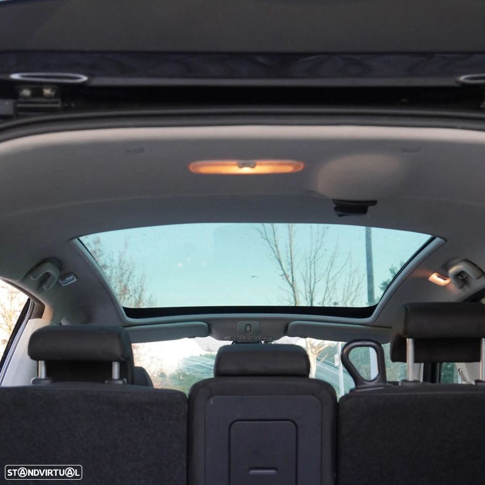 Nissan Qashqai +2 1.6 dCi 360 S&S - 10