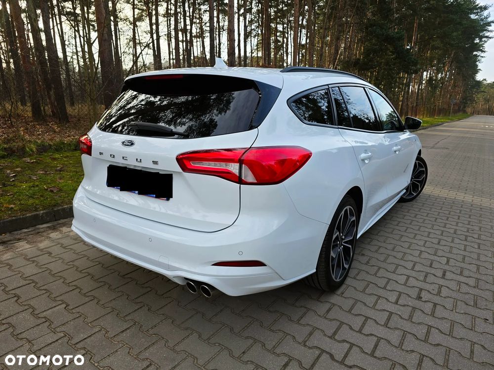 Ford Focus 1.5 EcoBoost ST-Line - 3