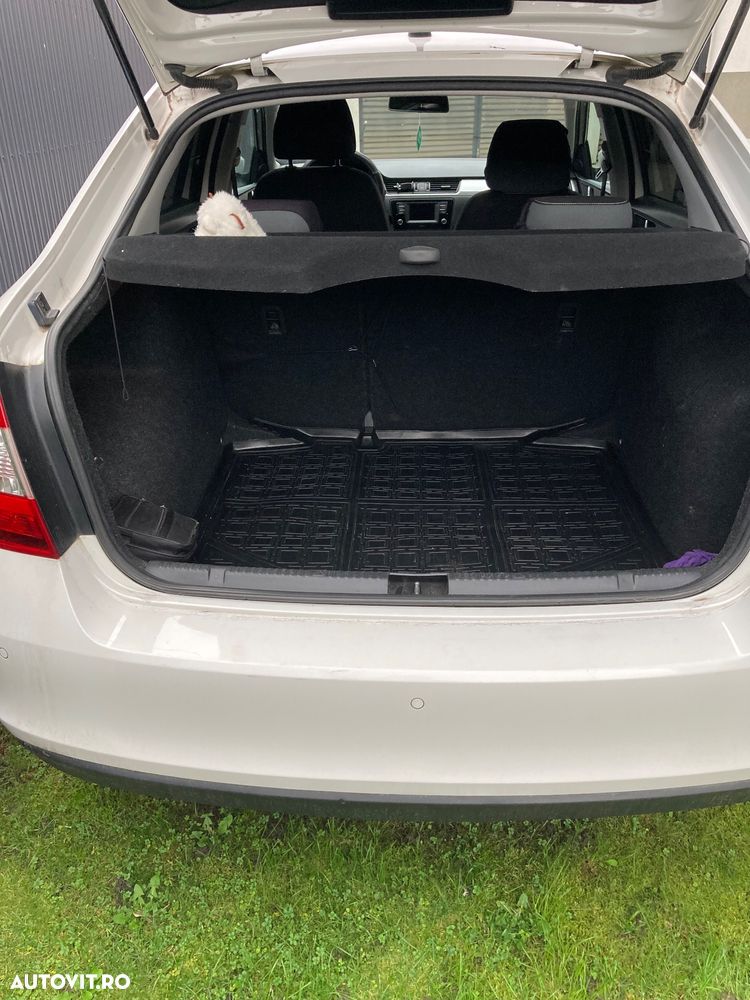 Skoda RAPID 1.4 TDI DSG Style - 10