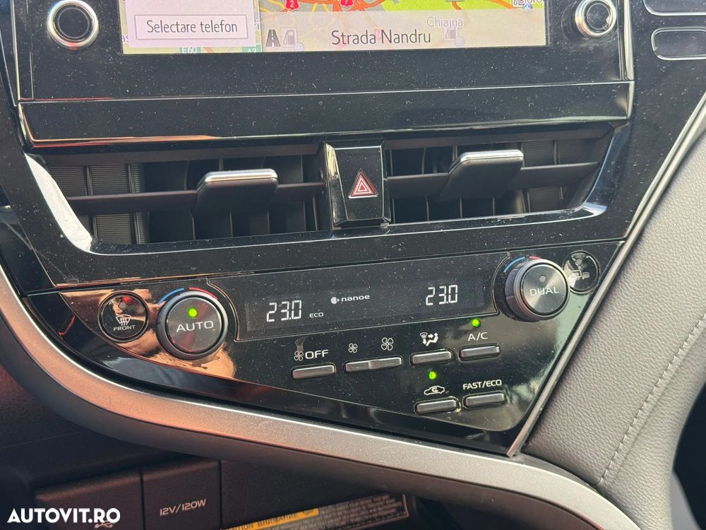 Toyota Camry 2.5 Dynamic - 23