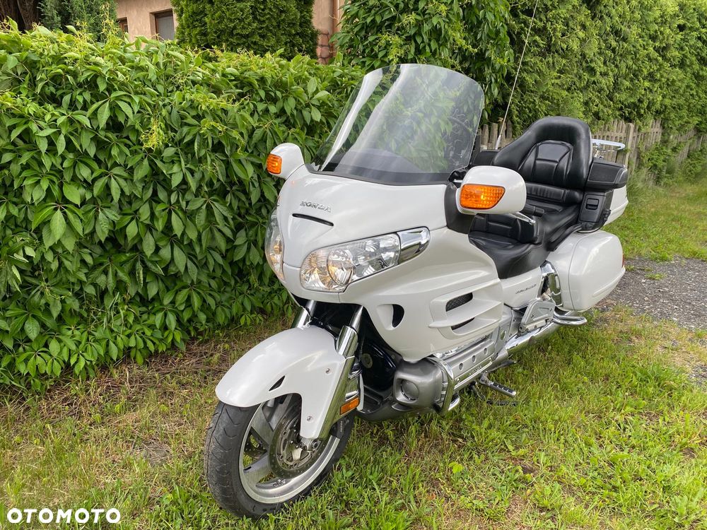 Honda GL - 15