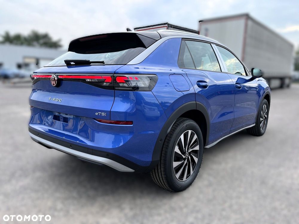 Volkswagen T-Roc 1.5 eTSI Style DSG - 32