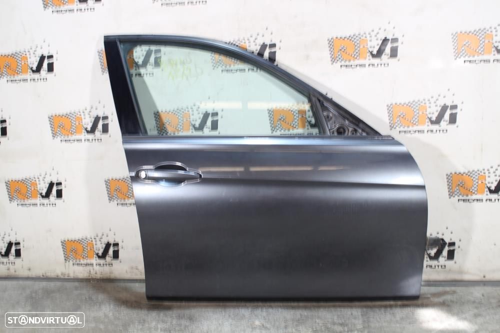 Porta Frente Direita Bmw 3 (F30, F80)  41007298566 / Pendura Passageir - 1