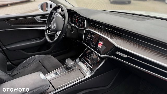 Audi A6 - 6