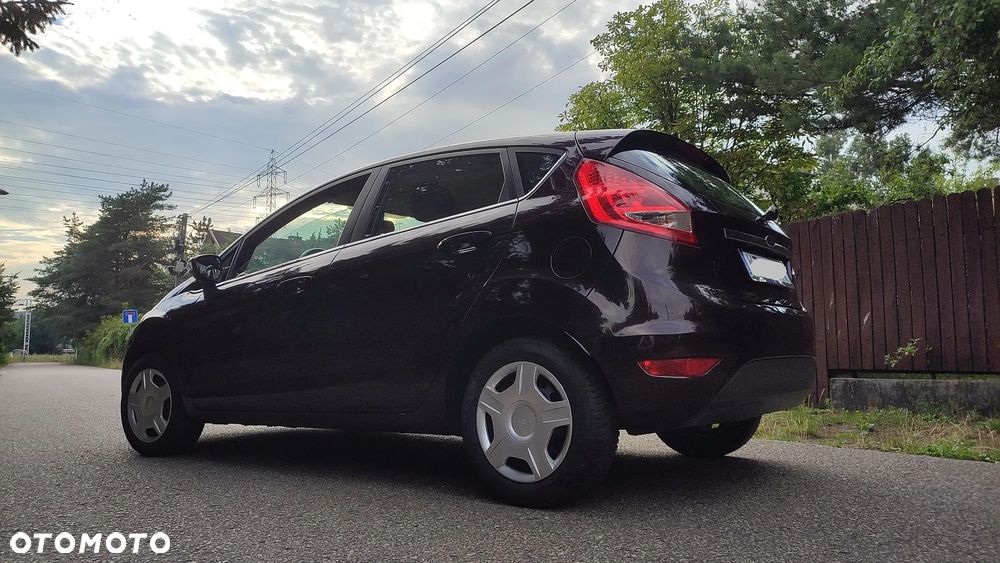 Ford Fiesta 1.25 Platinium X - 27