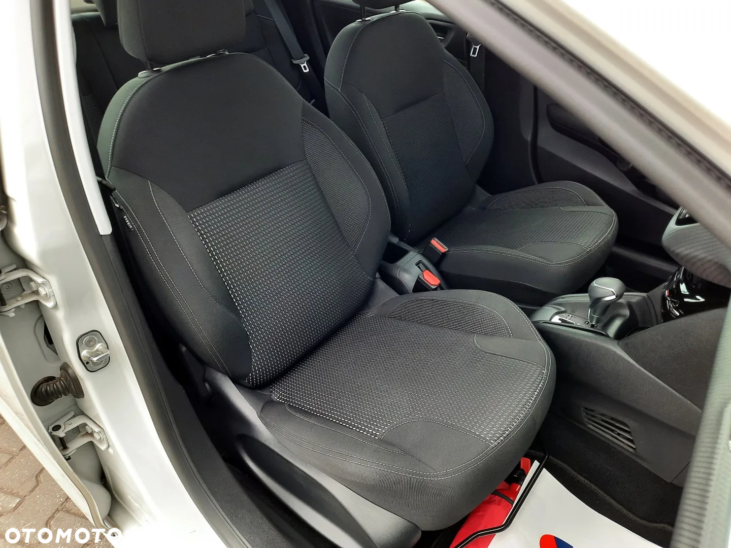 Peugeot 208 PureTech 110 Stop & Start EAT6 Allure - 24