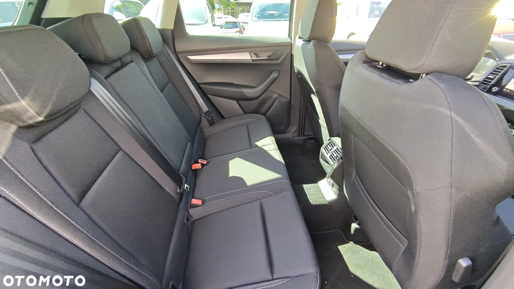 Skoda Karoq 1.5 TSI ACT Edition 130 DSG - 12