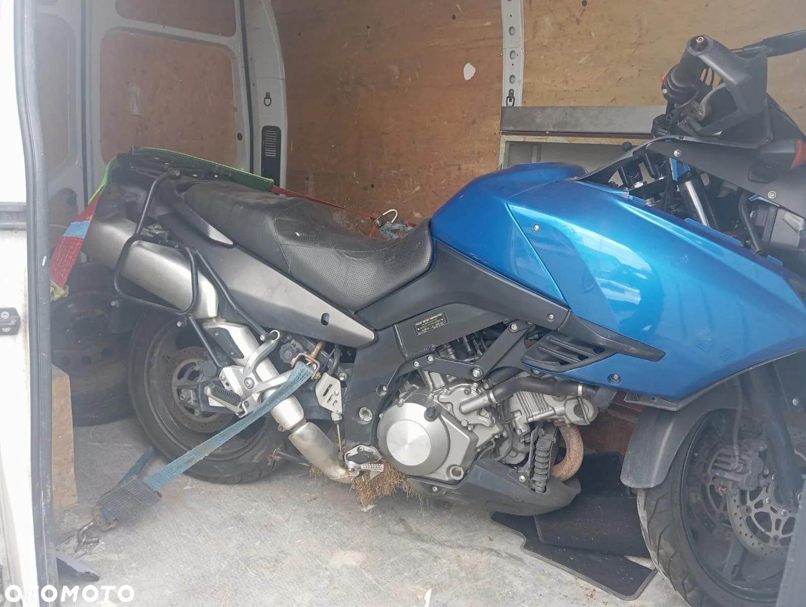 Suzuki DL - 8