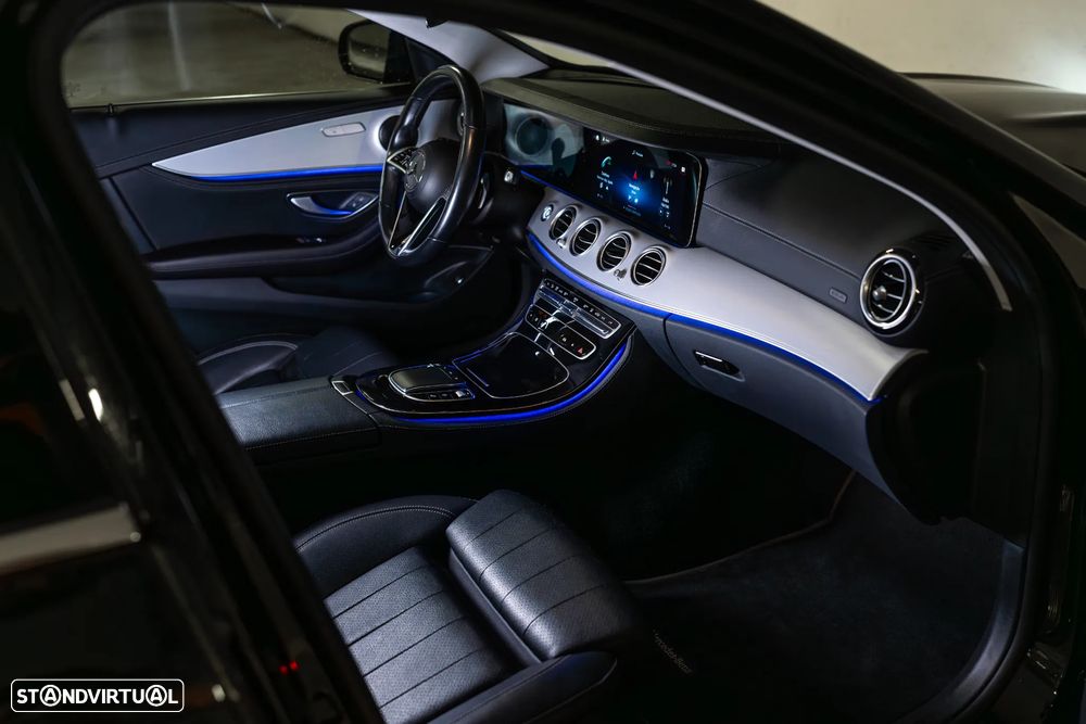 Mercedes-Benz E 300 - 10