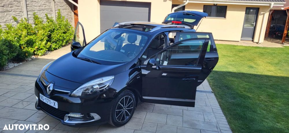 Renault Grand Scenic - 1
