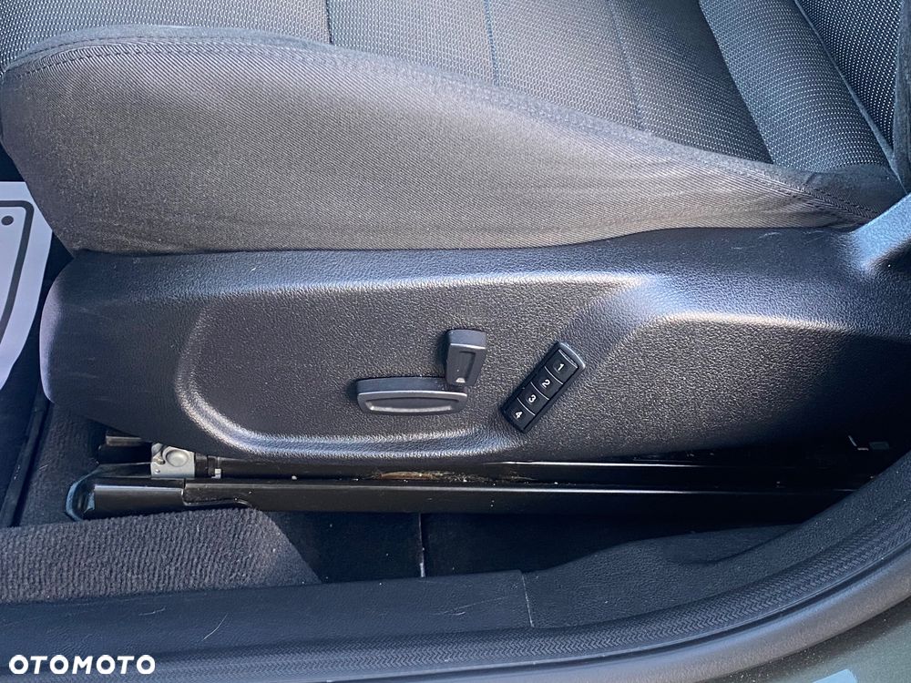 Ford Mondeo 2.0 TDCi Titanium - 18