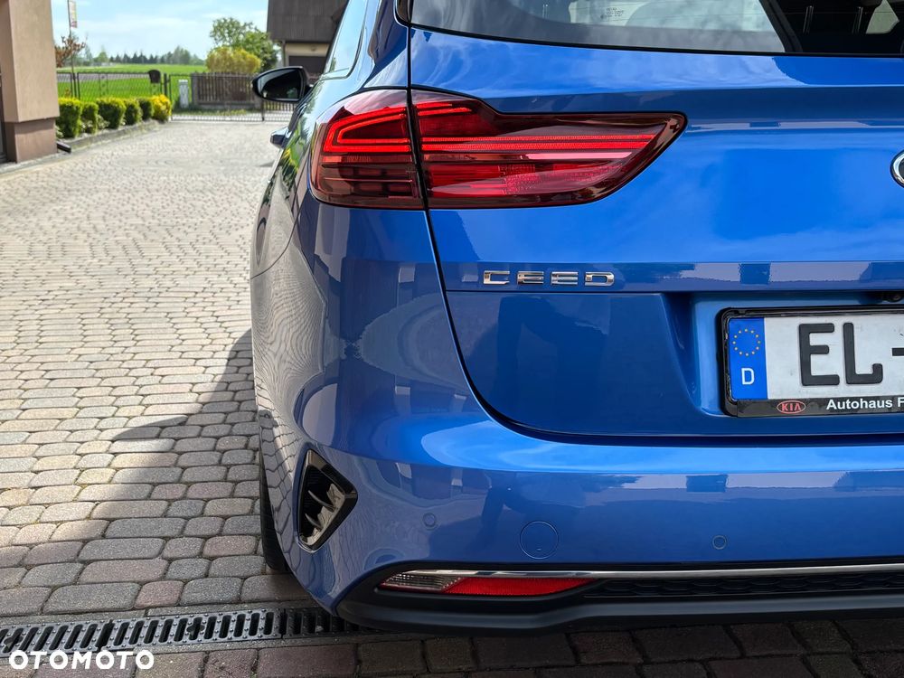 Kia Ceed 1.6 CRDi Platinum Edition - 24