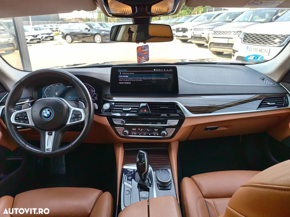 BMW Seria 5 530e Aut. Luxury Line - 26