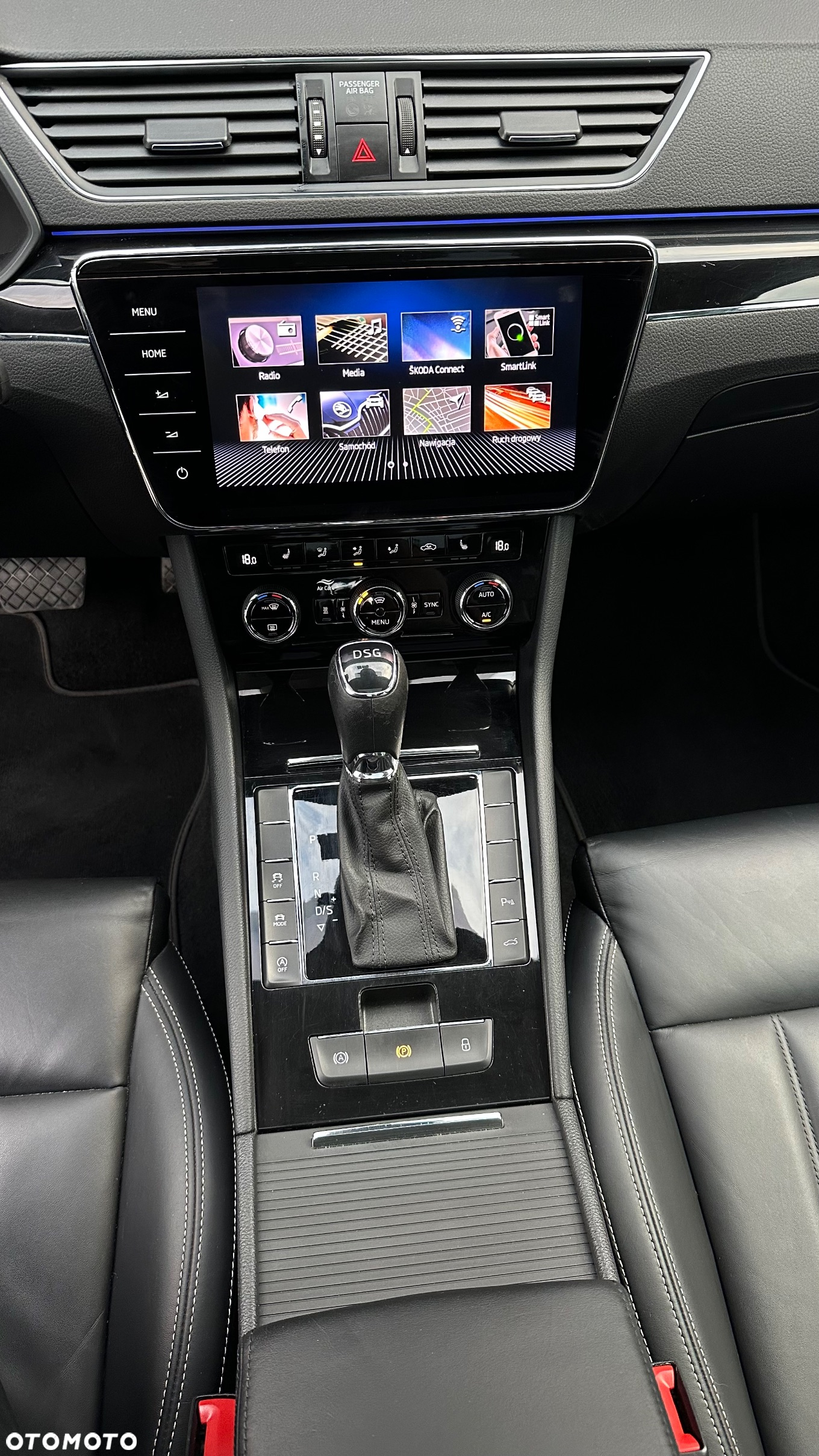 Skoda Superb 2.0 TSI L&K DSG - 36