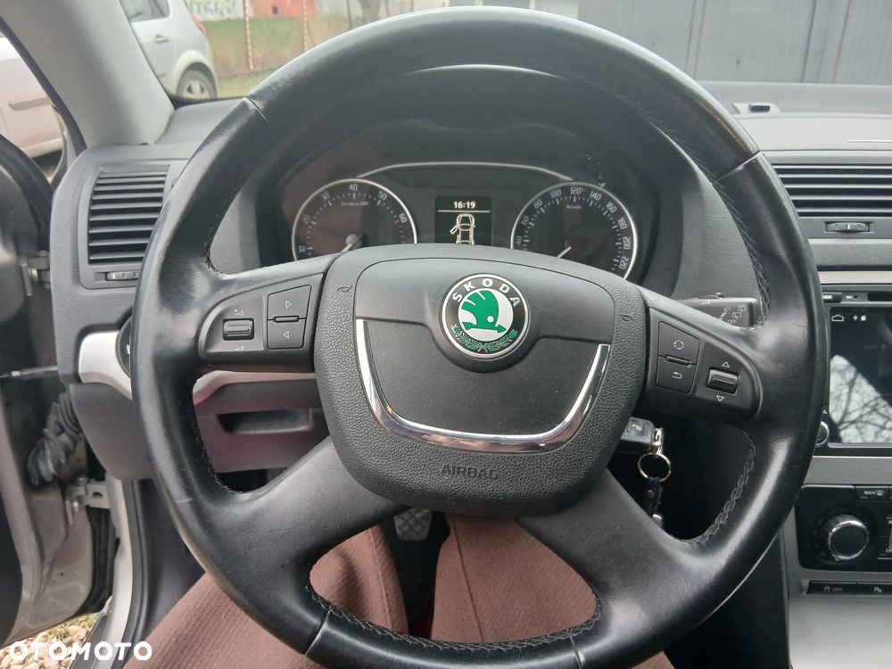 Skoda Octavia 1.8 TSI Elegance - 24