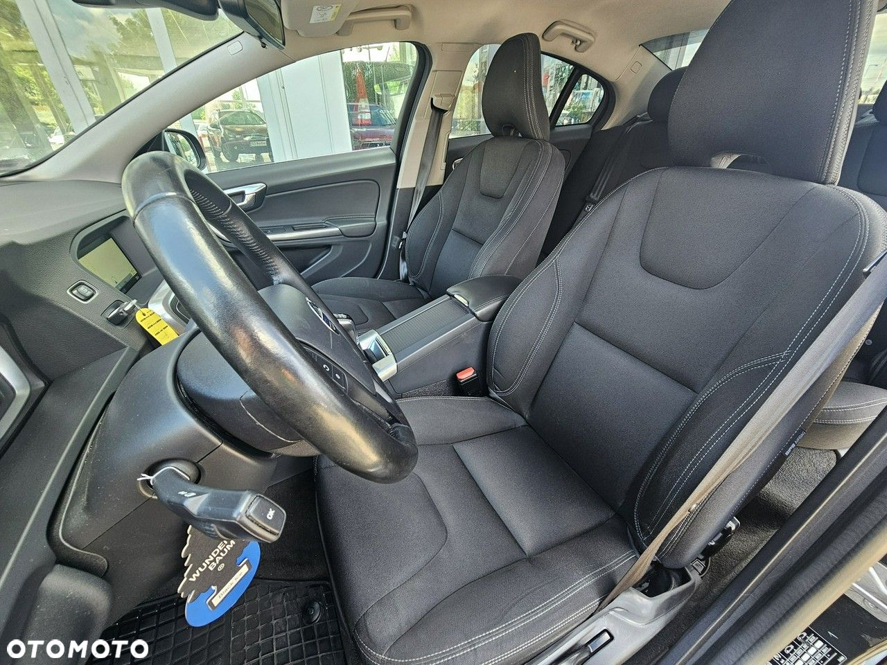 Volvo S60 D2 Drive-E Kinetic - 34