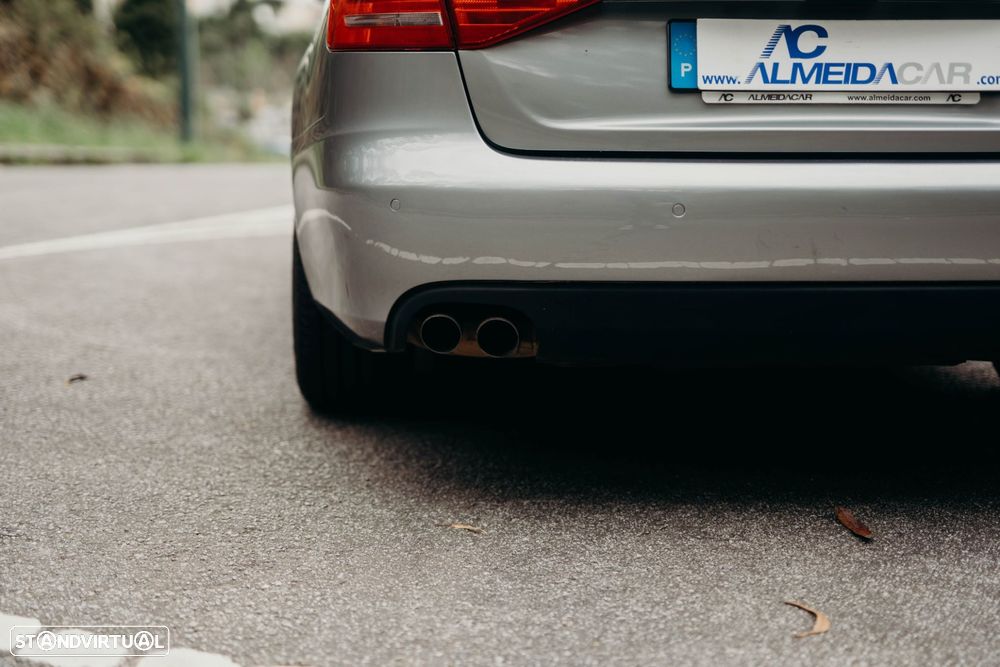 Audi A4 Avant 2.0 TDI Advance - 20