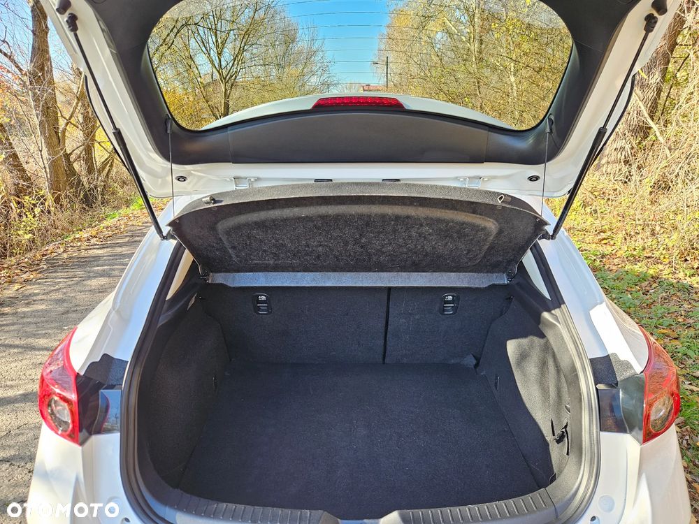 Mazda 3 SKYACTIV-G 120 Exclusive-Line - 39