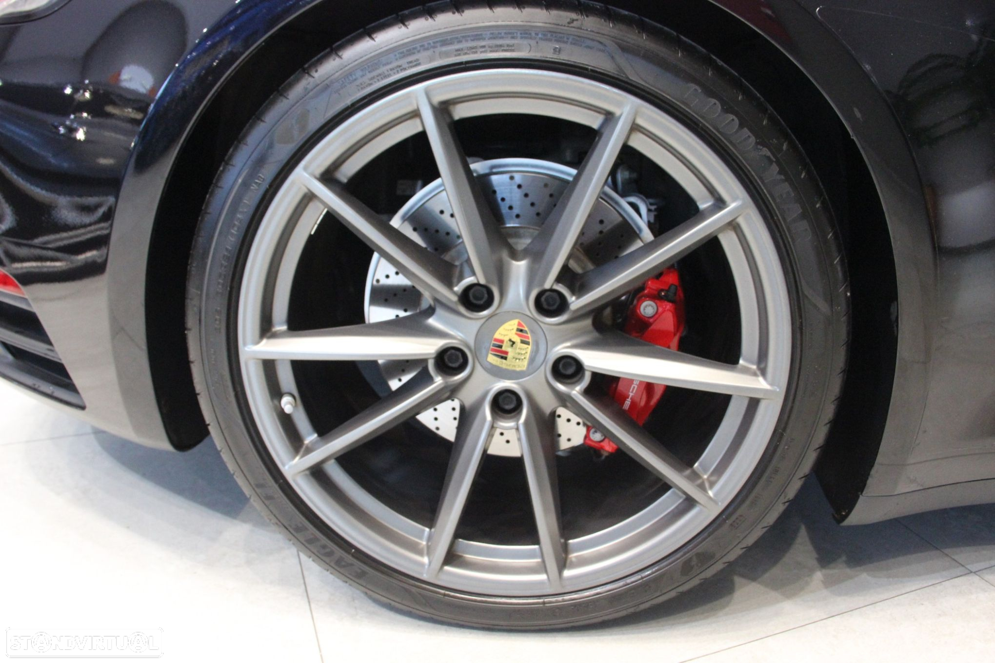 Porsche 911 (992) Carrera 4S PDK - 5
