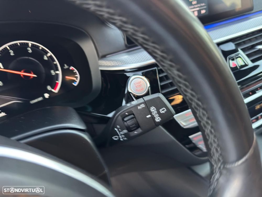 BMW 520 d Pack M Auto - 27