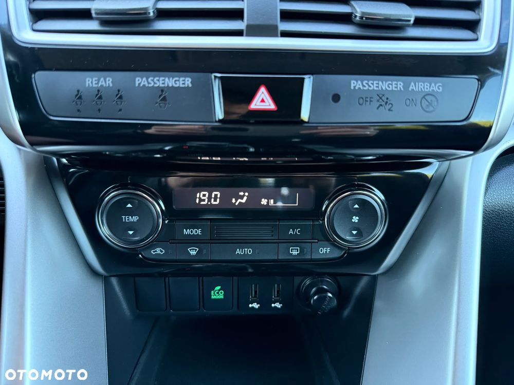 Mitsubishi Eclipse Cross - 37