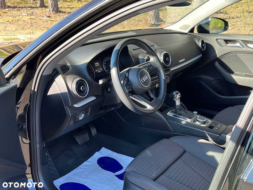 Audi A3 Sportback 35 TFSI Sport S tronic - 9
