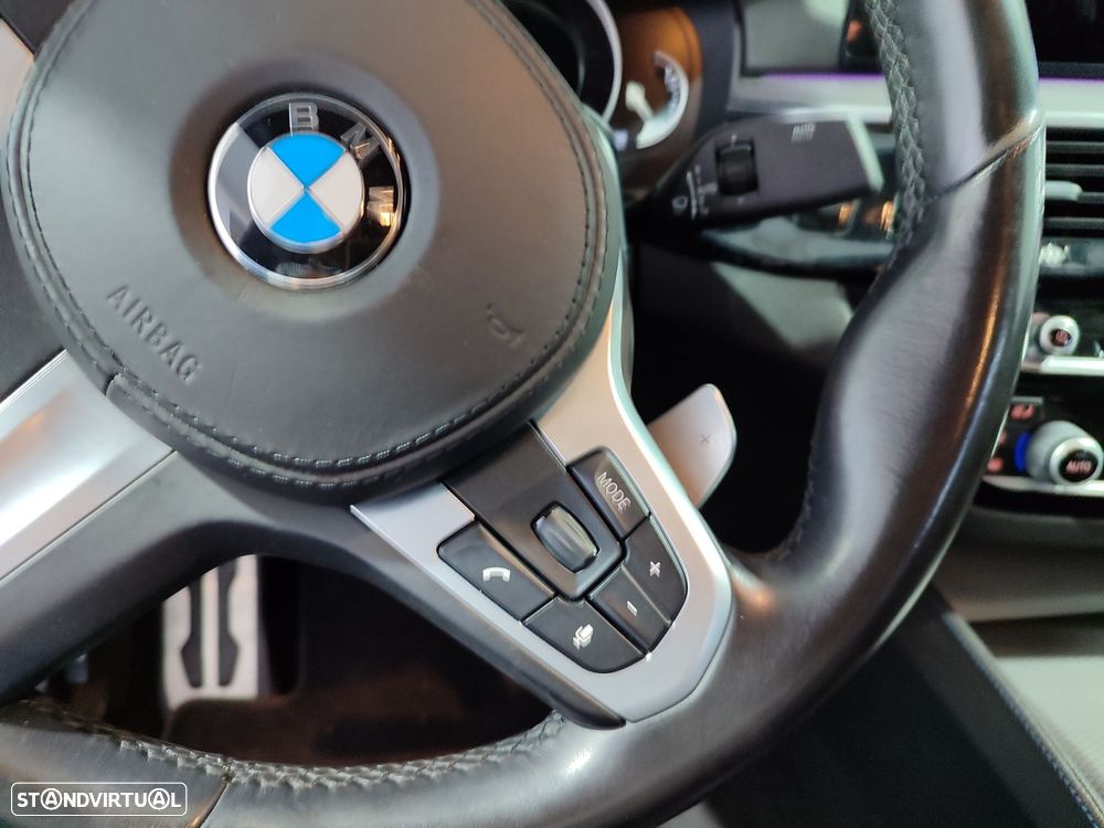 BMW 530 e iPerformance Pack M - 43
