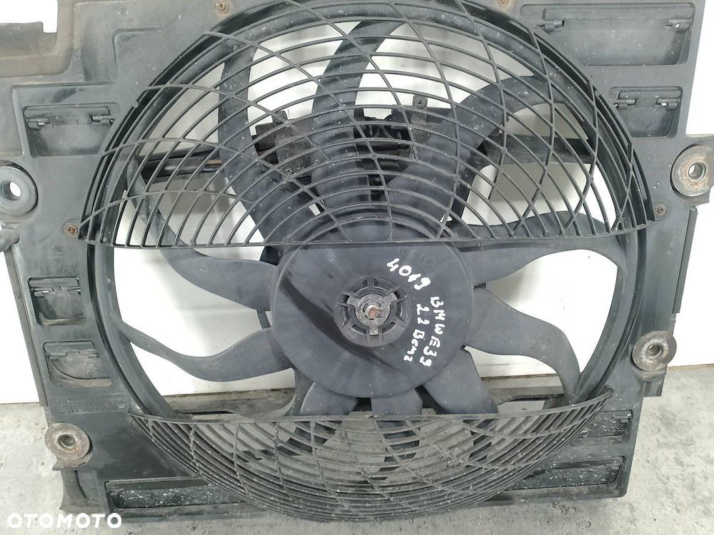 WENTYLATOR CHŁODNICY BMW E39 8370993 052-007-001  SIEMENS 2.2 24V 520i - 6