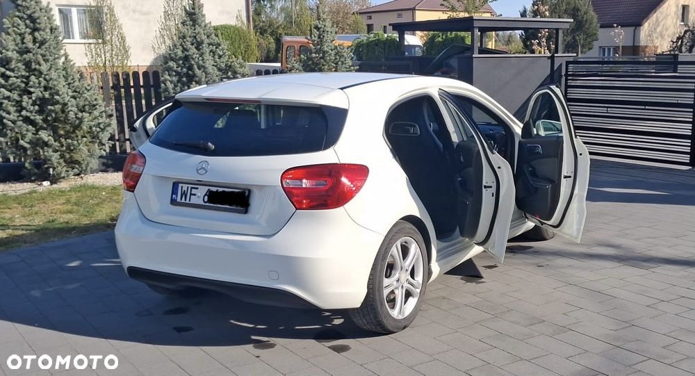 Mercedes-Benz Klasa A 180 CDI (BlueEFFICIENCY) 7G-DCT Urban - 6
