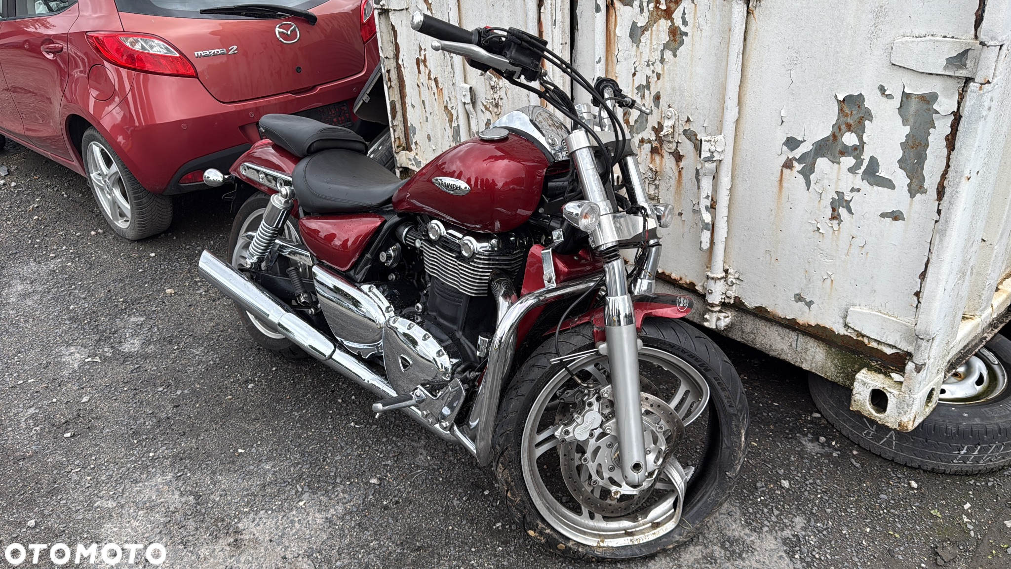 Triumph Thunderbird - 11