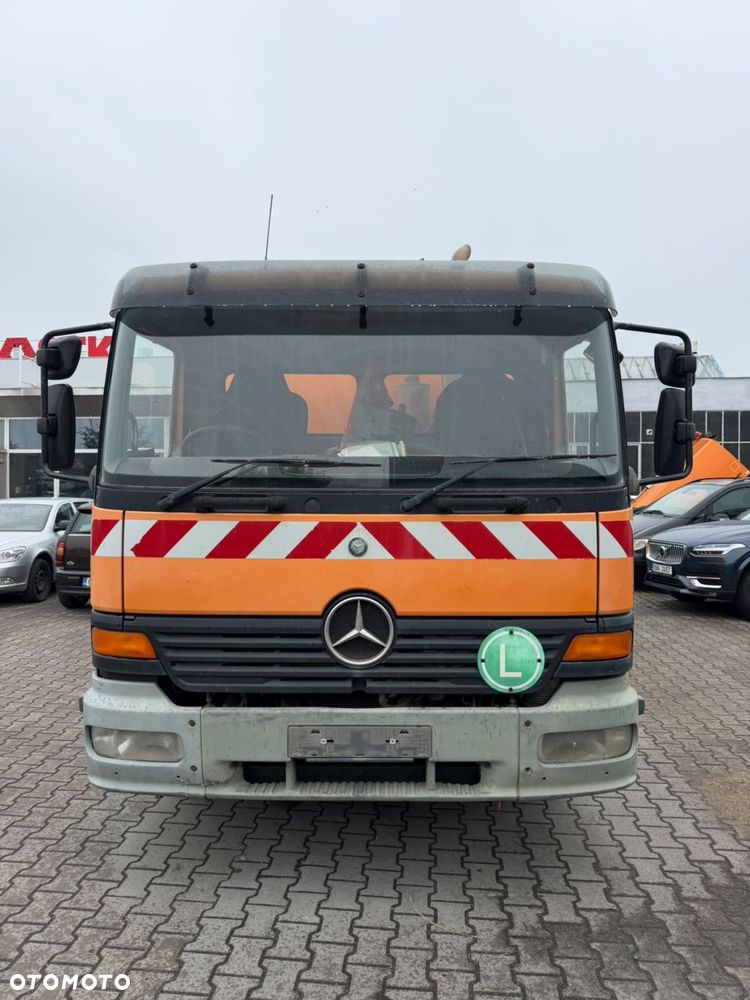 MIKANN Atego 1523 - 2