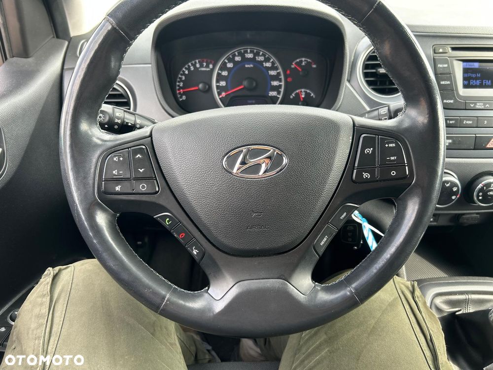 Hyundai i10 1.2 Passion Plus - 25