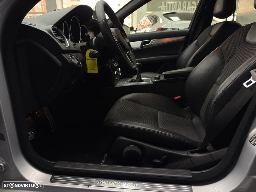 Mercedes-Benz C 220 BlueTEC AMG Line - 17