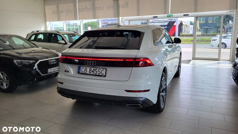 Audi Q8 - 2