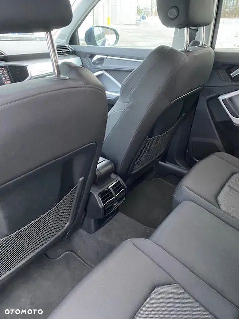 Audi Q3 35 TFSI S tronic - 6