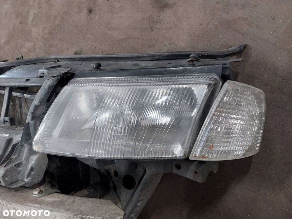 PAS PRZEDNI WZMOCNIENIE CZOŁOWE + CHŁODNICE + LAMPY PASSAT B5 1.8 20V EU - 5