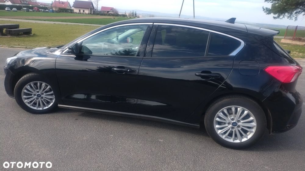 Ford Focus 2.0 EcoBlue Titanium Business - 8