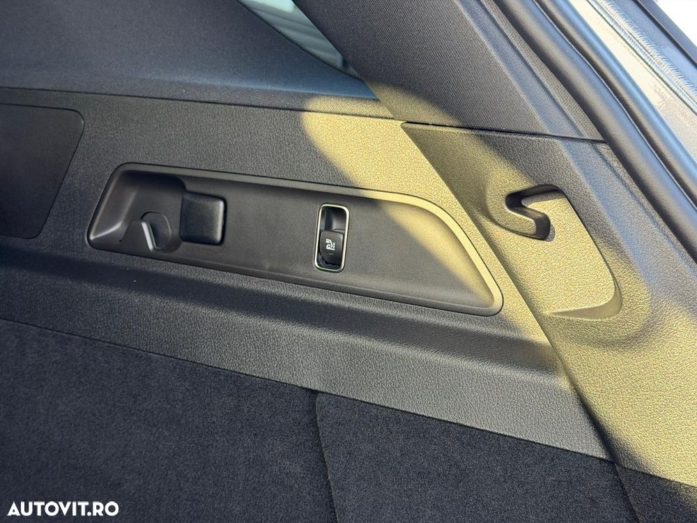 Mercedes-Benz GLE 450 4Matic 9G-TRONIC AMG Line Advanced Plus - 33