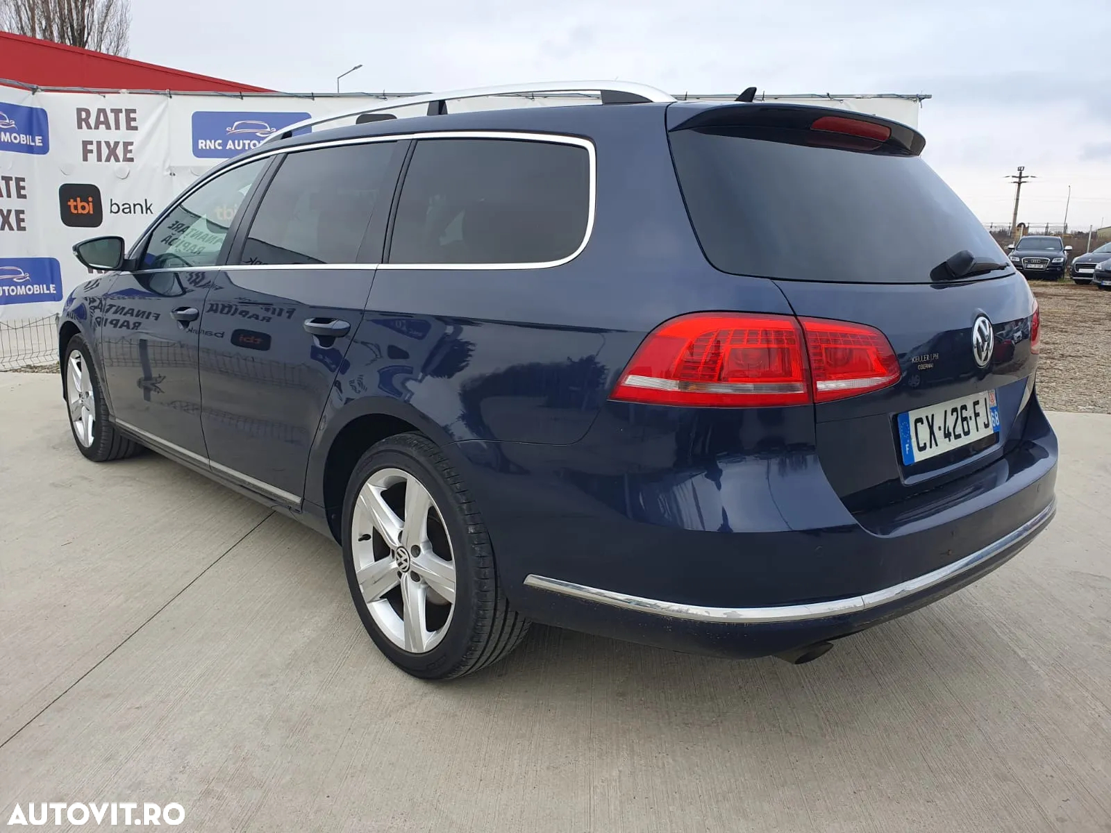 Volkswagen Passat Variant 1.6 TDI BlueMotion Technology Comfortline - 2